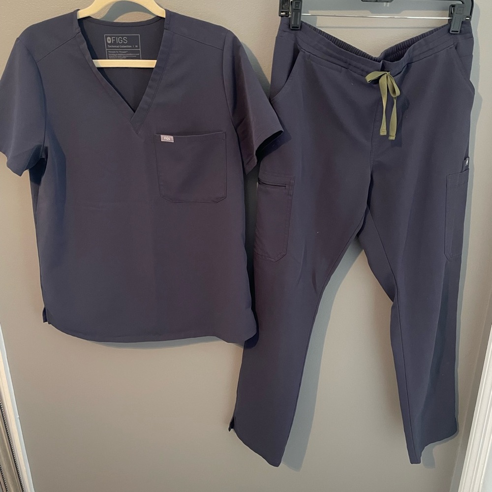 FIGS SET Catarina top & yola skinny scrub pant size M